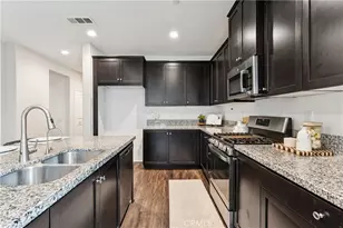 30535 Ridgely Way, Menifee, CA 92584 - Photo 16