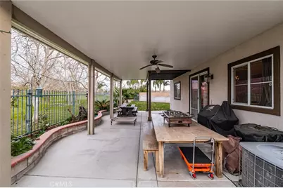 16422 Empire Lakes Court, Fontana, CA 92336 - Photo 34