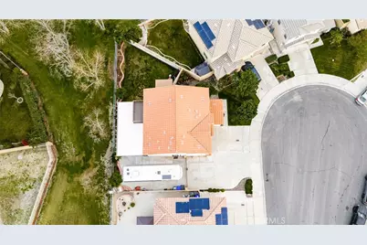 16422 Empire Lakes Court, Fontana, CA 92336 - Photo 44