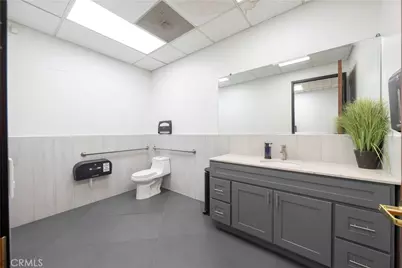 910 N Amelia, San Dimas, CA 91773 - Photo 40