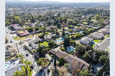 569 N Barranca Avenue, Glendora, CA 91741 - Photo 54