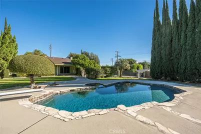 569 N Barranca Avenue, Glendora, CA 91741 - Photo 40