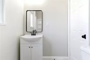 125 W Alru, Rialto, CA 92376 - Photo 32