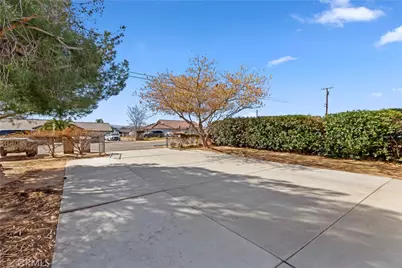 18904 Madrone, Hesperia, CA 92345 - Photo 28