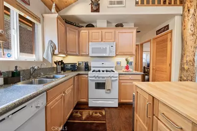712 Maltby Boulevard, Big Bear City, CA 92314 - Photo 20