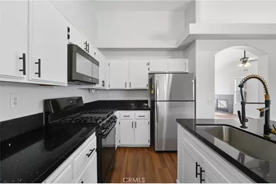 9150 Senna Court, Fontana, CA 92335 - Photo 14