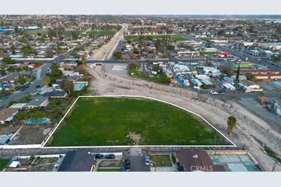 25604 Walker, San Bernardino, CA 92404 - Photo 6