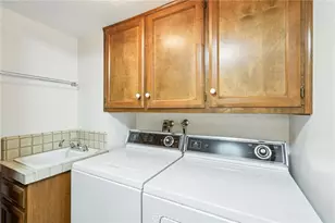 27403 Alpen Dr, Lake Arrowhead, CA 92352 - Photo 16