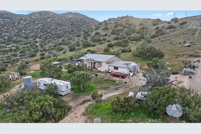 32301 Angeles Forest, Palmdale, CA 93550 - Photo 24