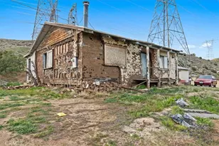 32301 Angeles Forest, Palmdale, CA 93550 - Photo 1