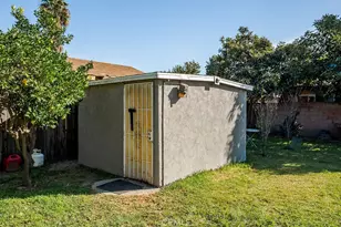 7032 Somerset, Paramount, CA 90723 - Photo 44