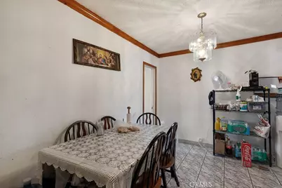 7032 Somerset, Paramount, CA 90723 - Photo 10