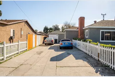 7032 Somerset, Paramount, CA 90723 - Photo 20