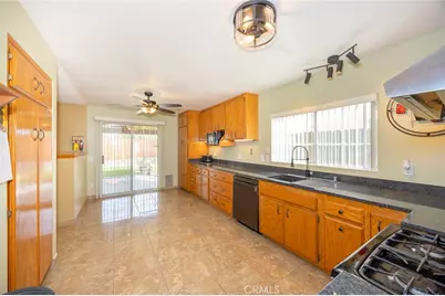 1907 Pepper Tree, Colton, CA 92324 - Photo 14