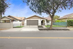 2571 12th St, Riverside, CA 92507 - Photo 2
