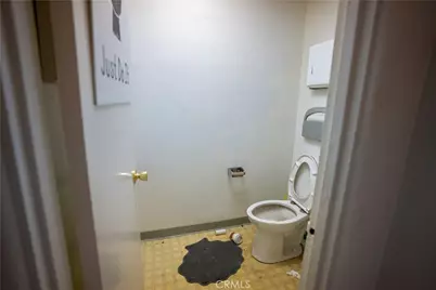 802 N E, San Bernardino, CA 92410 - Photo 12