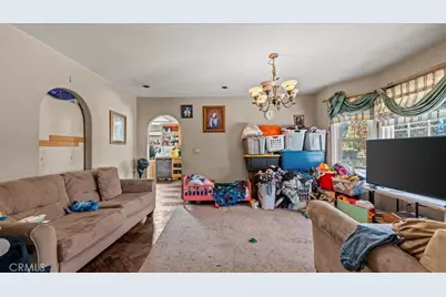 2681 Valencia Avenue, San Bernardino, CA 92404 - Photo 4