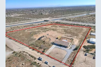 13053 Rose Vista Rd, Phelan, CA 92371 - Photo 2