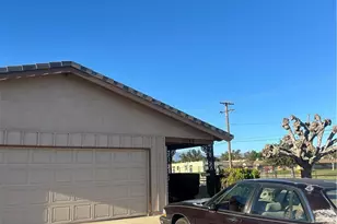 11180 Vernon, Chino, CA 91710 - Photo 6