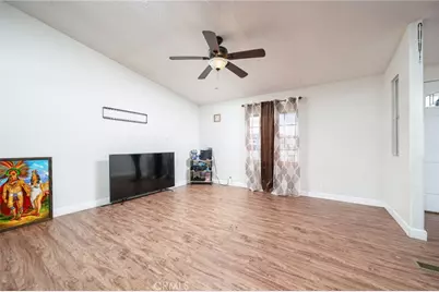 13221 Arena Road, Pinon Hills, CA 92372 - Photo 6