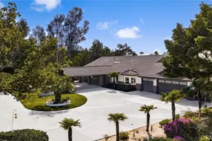 2465 Via Oeste Dr, Fallbrook, CA 92028 - Photo 2