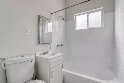 5606 S Figueroa, Los Angeles, CA 90037 - Photo 8