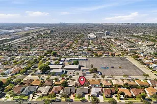 11537 Tarron, Hawthorne, CA 90250 - Photo 26