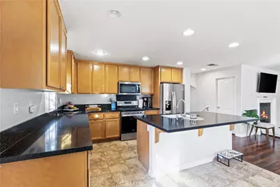 10382 Sparkling Dr #1, Rancho Cucamonga, CA 91730 - Photo 6