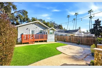 1395 Sunset, Pasadena, CA 91103 - Photo 22