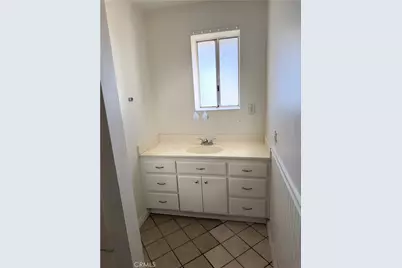 19438 Kendall, San Bernardino, CA 92407 - Photo 60