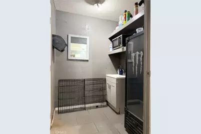 19438 Kendall, San Bernardino, CA 92407 - Photo 32