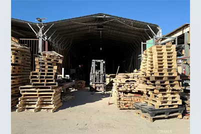 19438 Kendall, San Bernardino, CA 92407 - Photo 14