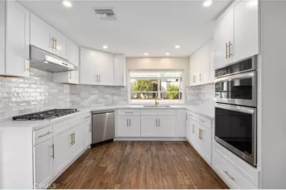 514 N Valley Center Avenue, Glendora, CA 91741 - Photo 20