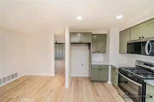 3048 Strassbourg Dr, Riverside, CA 92504 - Photo 12