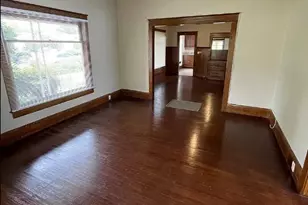 494 N Campus Ave, Upland, CA 91786 - Photo 2