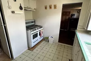 1259 S Alma, Los Angeles, CA 90023 - Photo 8