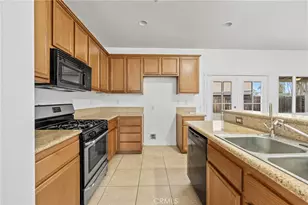 8751 Metta Cir, Riverside, CA 92503 - Photo 16