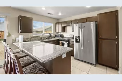 15460 Guava, Victorville, CA 92394 - Photo 12