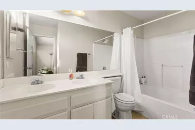 15460 Guava, Victorville, CA 92394 - Photo 10