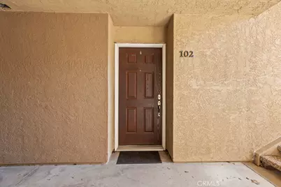 2320 Del Mar #102, Corona, CA 92882 - Photo 2