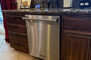 15519 Syracuse, Fontana, CA 92336 - Photo 18