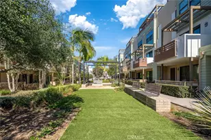 687 Doheny, Costa Mesa, CA 92627 - Photo 58