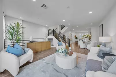 687 Doheny, Costa Mesa, CA 92627 - Photo 8