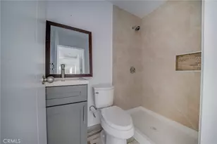 1348 W 41st Pl, Los Angeles, CA 90037 - Photo 14