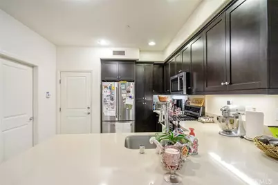 329 N Fenimore, Azusa, CA 91702 - Photo 12