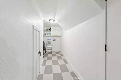 30260 Gremlin Court, Running Springs, CA 92382 - Photo 46