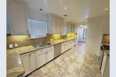 14230 Enadia Way, Van Nuys, CA 91405 - Photo 6