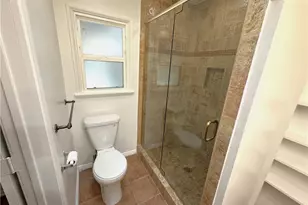 14230 Enadia Way, Van Nuys, CA 91405 - Photo 18