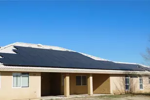 1861 Calaveras, Pinon Hills, CA 92372 - Photo 4