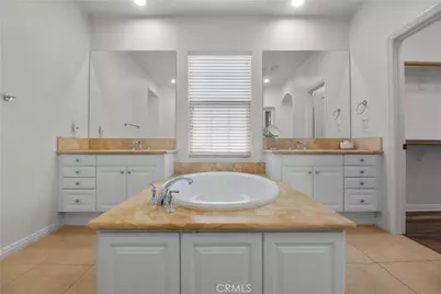 3057 S Hampton Way, Ontario, CA 91761 - Photo 28